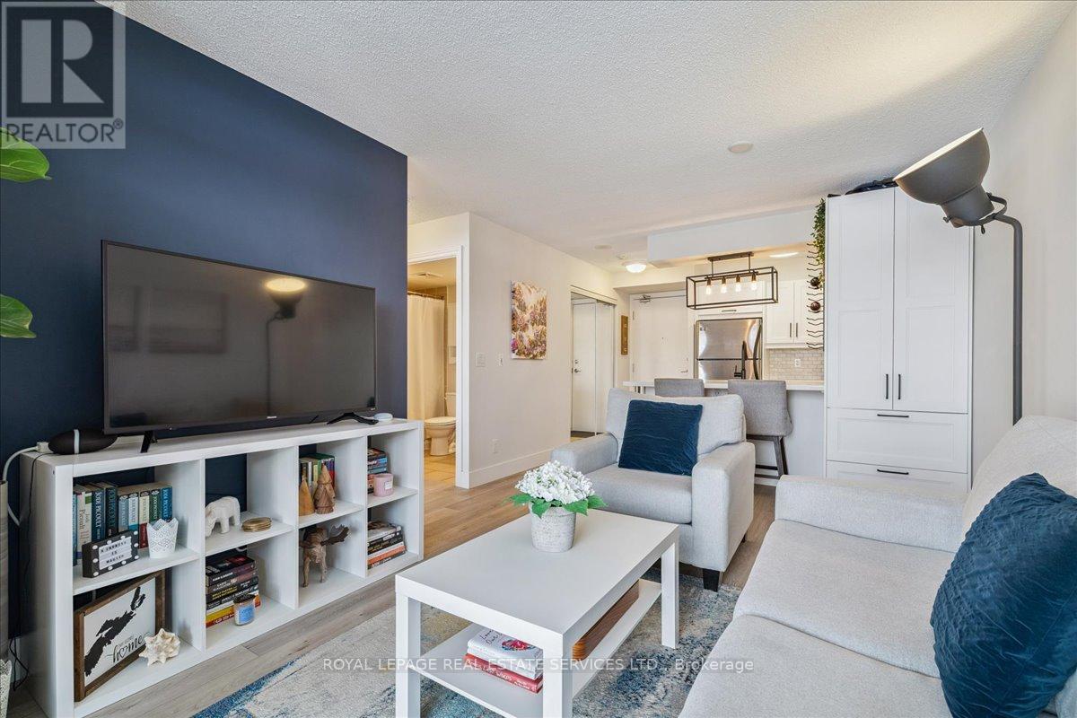 802 - 2379 Central Park Drive, Oakville, Ontario  L6H 0E3 - Photo 11 - W12729378