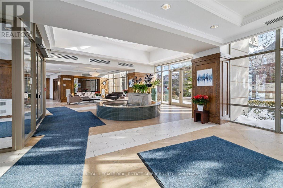 802 - 2379 Central Park Drive, Oakville, Ontario  L6H 0E3 - Photo 4 - W12729378