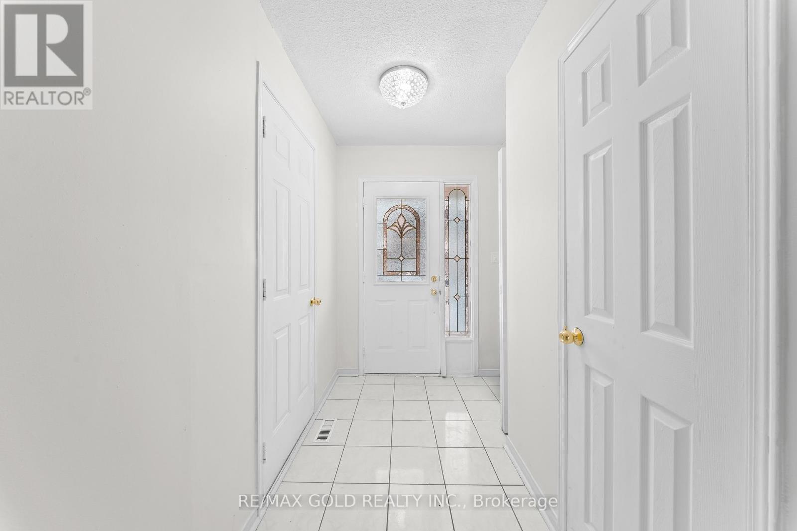 37 - 35 Malta Avenue N, Brampton, Ontario  L6Y 5B4 - Photo 4 - W12729394