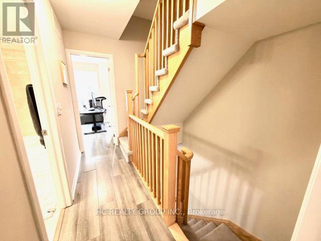 #6 - 80 Thomas Mulholland Drive, Toronto, Ontario  M3K 0A5 - Photo 5 - W12729408