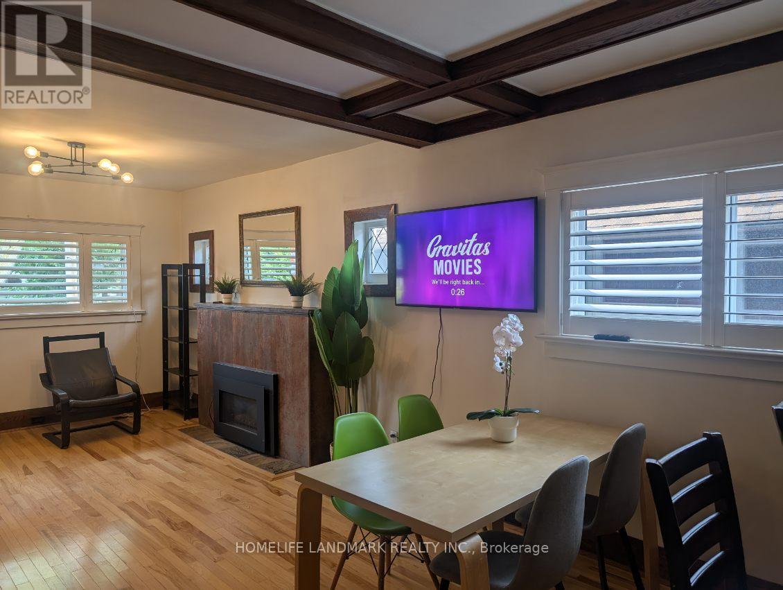 Upstairs - 30 Fourth Street, Toronto, Ontario  M8V 2Y3 - Photo 7 - W12729438