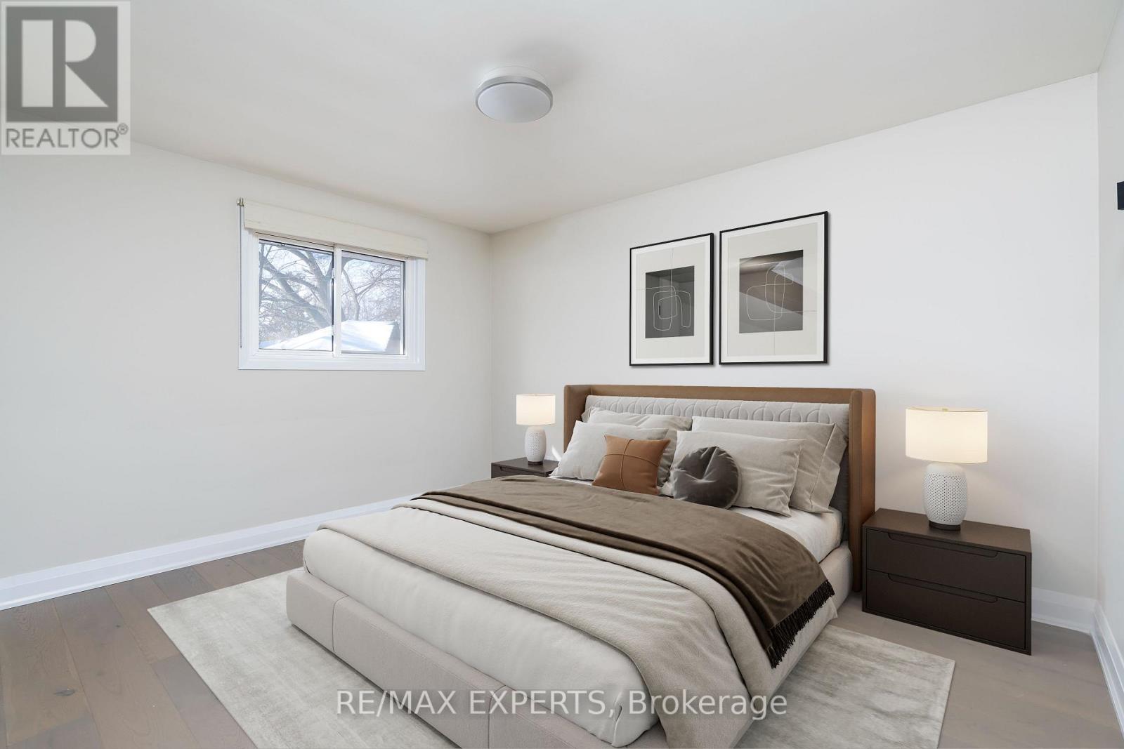 Upper - 934 Beechwood Avenue, Mississauga, Ontario  L5G 4E2 - Photo 14 - W12729480