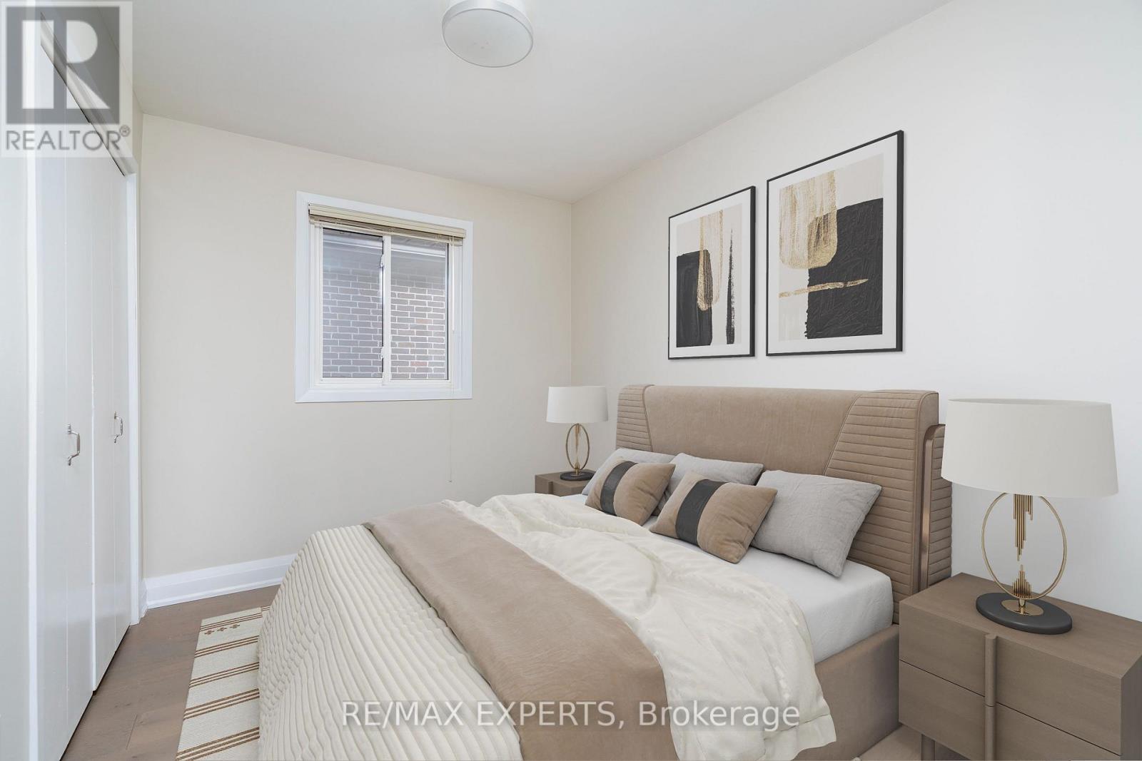 Upper - 934 Beechwood Avenue, Mississauga, Ontario  L5G 4E2 - Photo 16 - W12729480