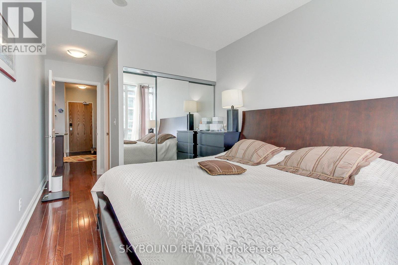 1006 - 1900 Lake Shore Boulevard W, Toronto, Ontario  M6S 1A4 - Photo 18 - W12729512