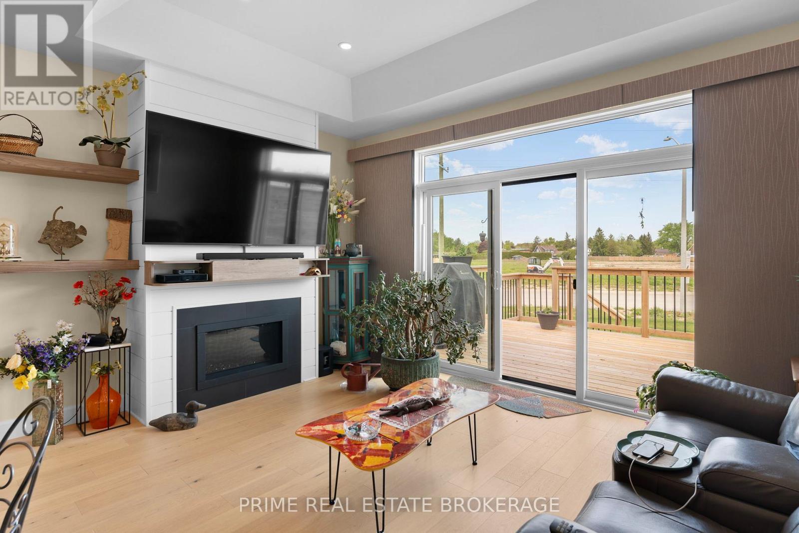 3 - 106 Coastal Crescent, Lambton Shores, Ontario  N0M 1T0 - Photo 19 - X12416005