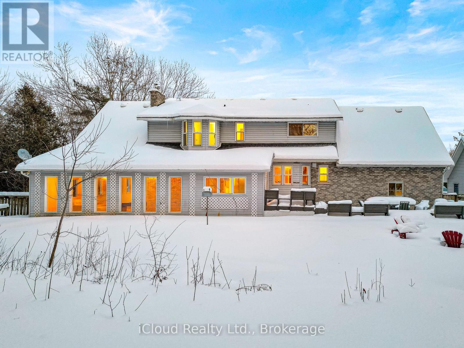 32 Howe Island Ferry Road, Kingston, Ontario  K7L 4V1 - Photo 8 - X12729360