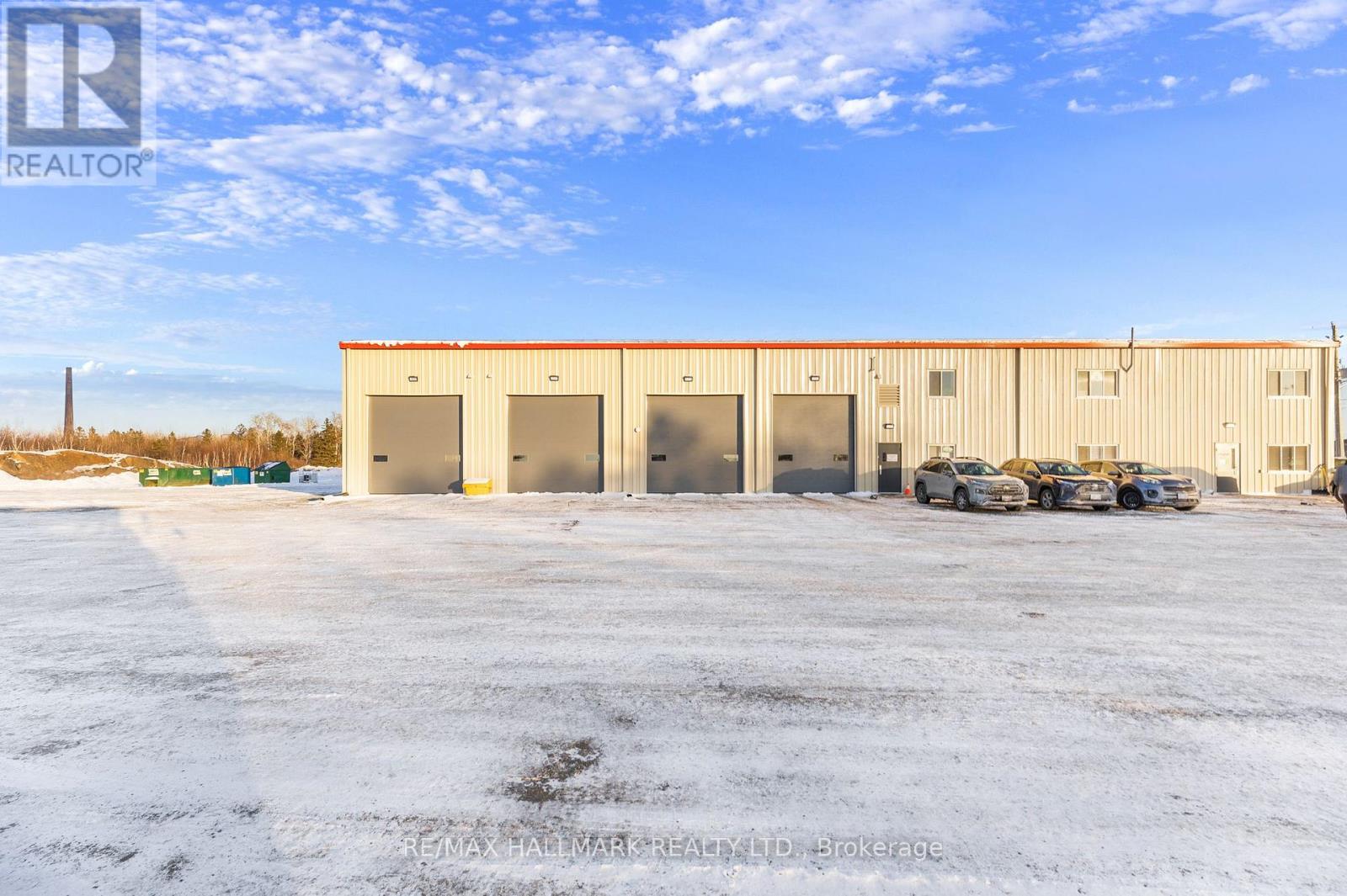 38 WESTHILL COURT, Greater Sudbury, Ontario