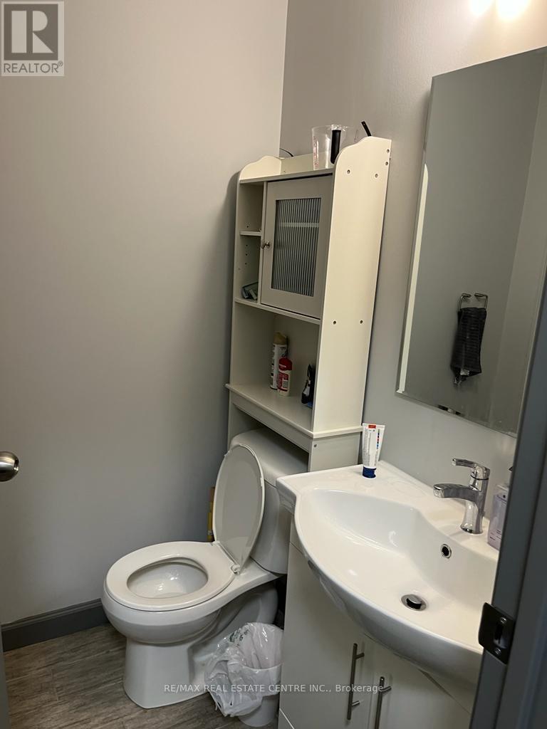 208 - 77 Leland Street, Hamilton, Ontario  L8S 3A1 - Photo 10 - X12729440