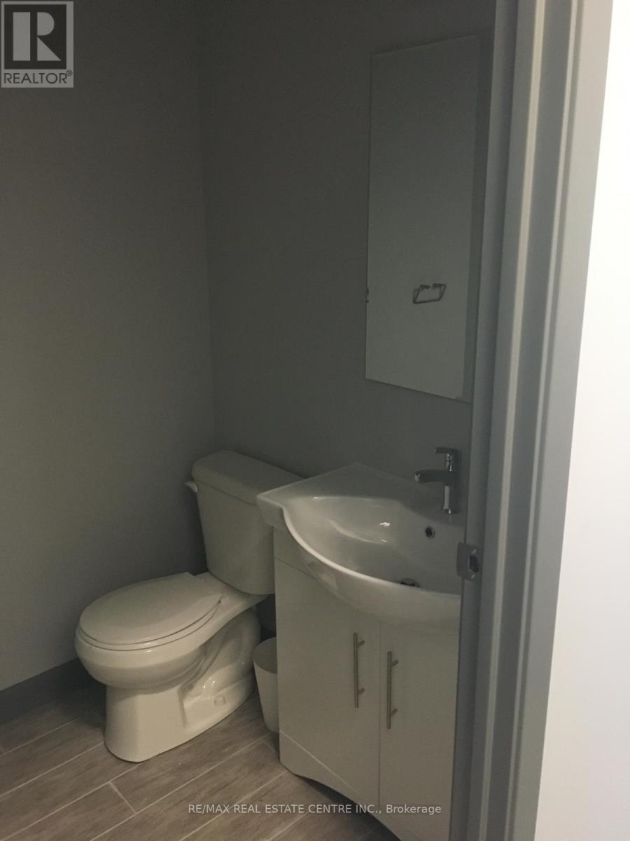 208 - 77 Leland Street, Hamilton, Ontario  L8S 3A1 - Photo 9 - X12729440