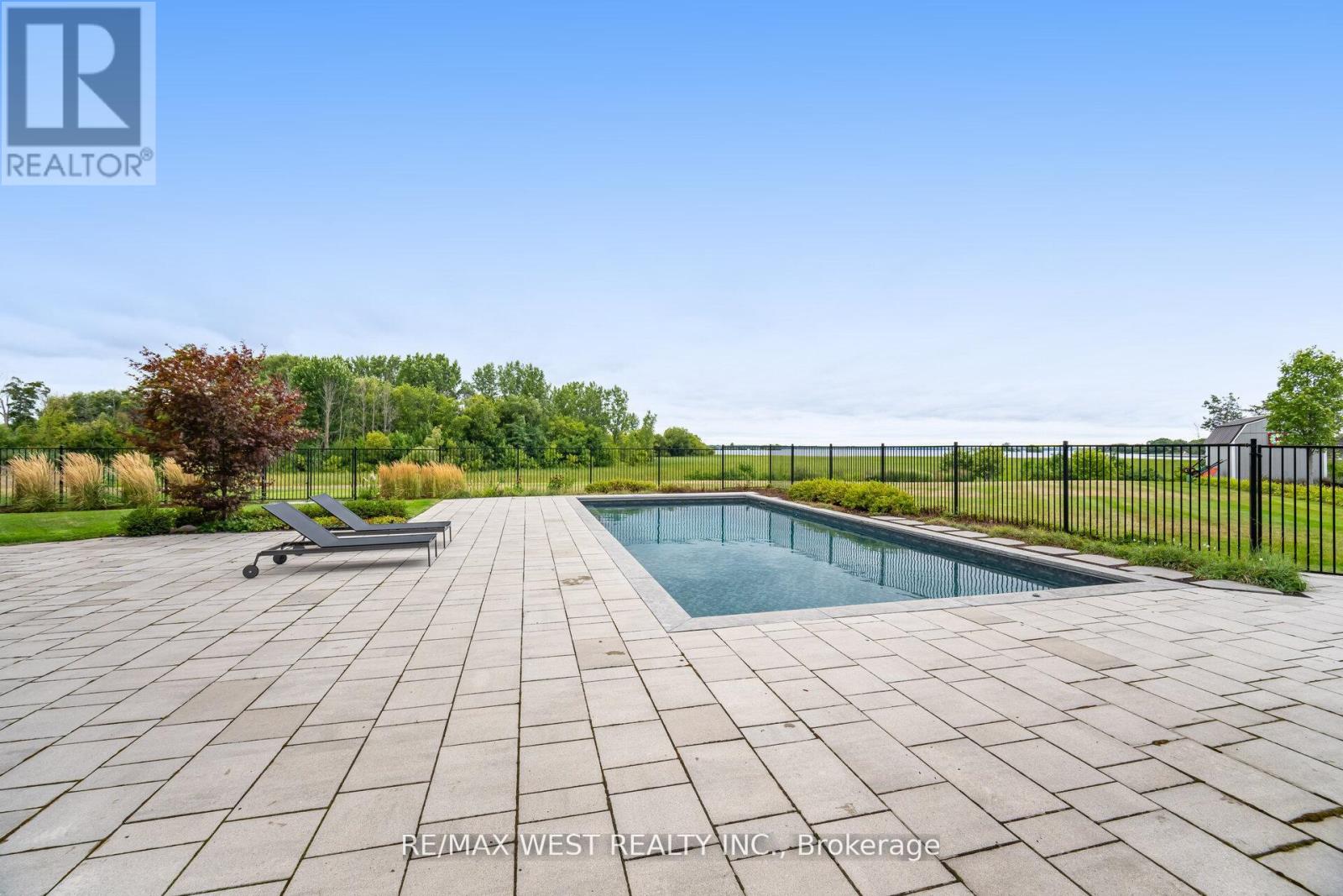83 Navigation Drive, Prince Edward County, Ontario  K8N 0G1 - Photo 44 - X12729478