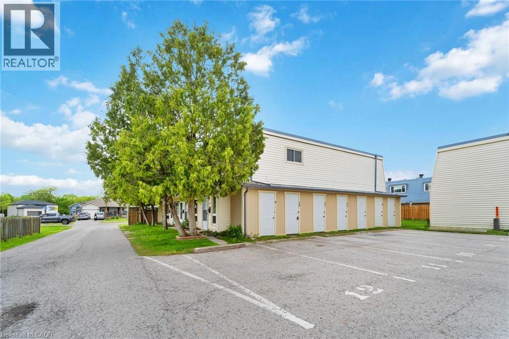 8646 Willoughby Drive Unit# 10, Niagara Falls, Ontario  L2G 6X7 - Photo 32 - 40779788