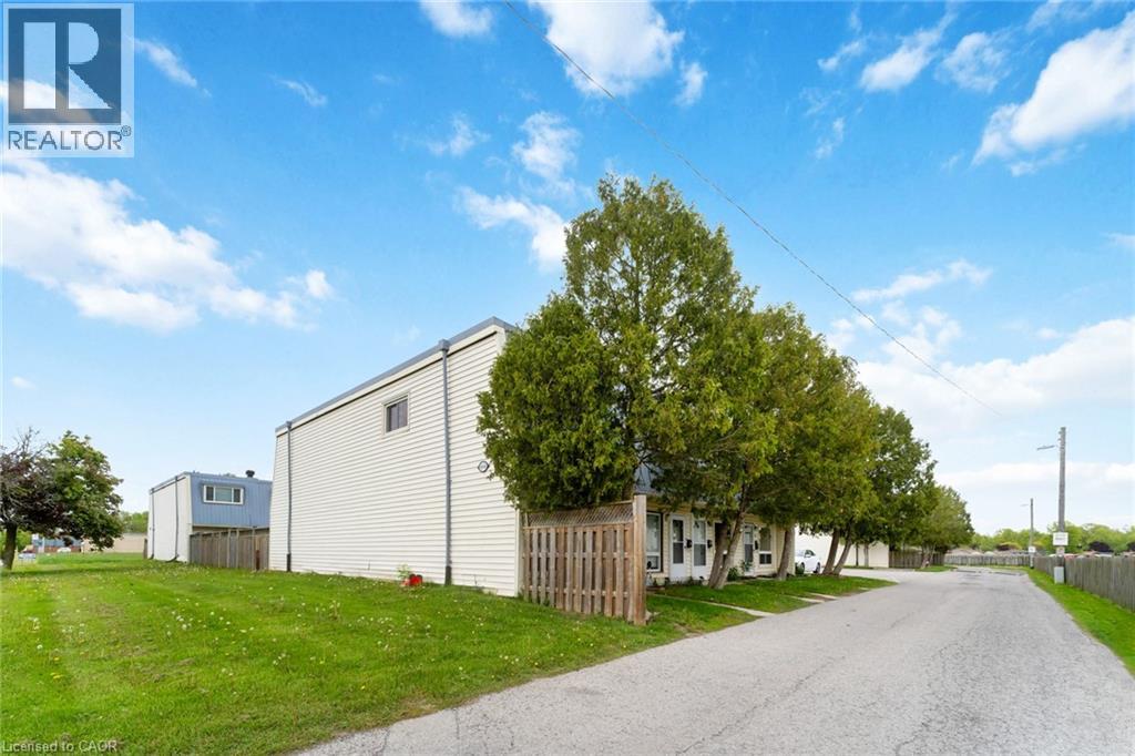 8646 Willoughby Drive Unit# 10, Niagara Falls, Ontario  L2G 6X7 - Photo 33 - 40779788