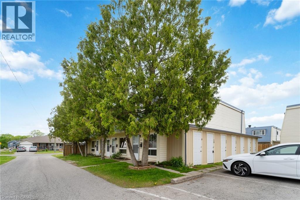 8646 Willoughby Drive Unit# 10, Niagara Falls, Ontario  L2G 6X7 - Photo 34 - 40779788