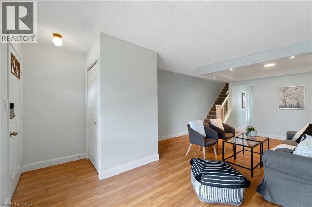 8646 Willoughby Drive Unit# 10, Niagara Falls, Ontario  L2G 6X7 - Photo 6 - 40779788