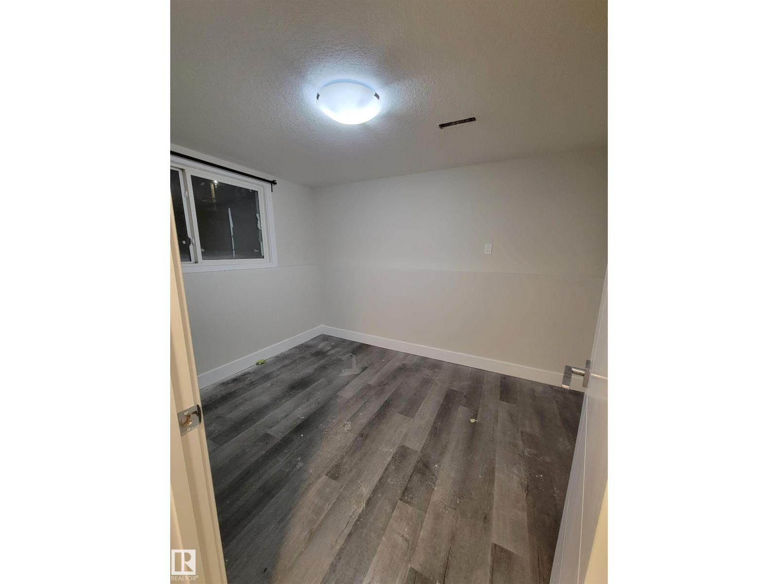 9131 83 Av Nw, Edmonton, Alberta  T6C 1B6 - Photo 19 - E4471078