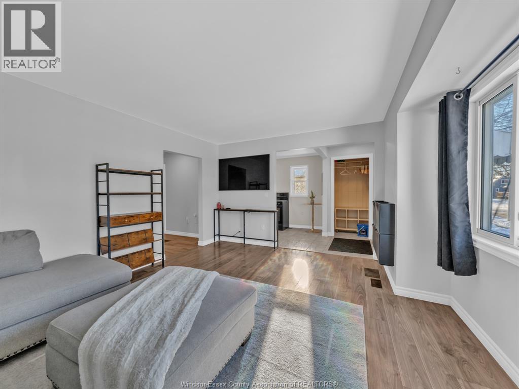 1790 Labadie, Windsor, Ontario  N8Y 4H5 - Photo 4 - 26001924