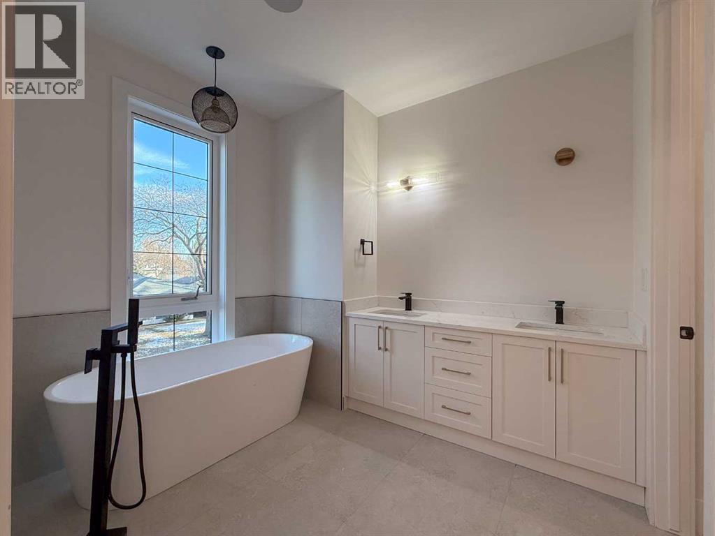 3513 42 Street Sw, Calgary, Alberta  T3E 3M7 - Photo 13 - A2275508