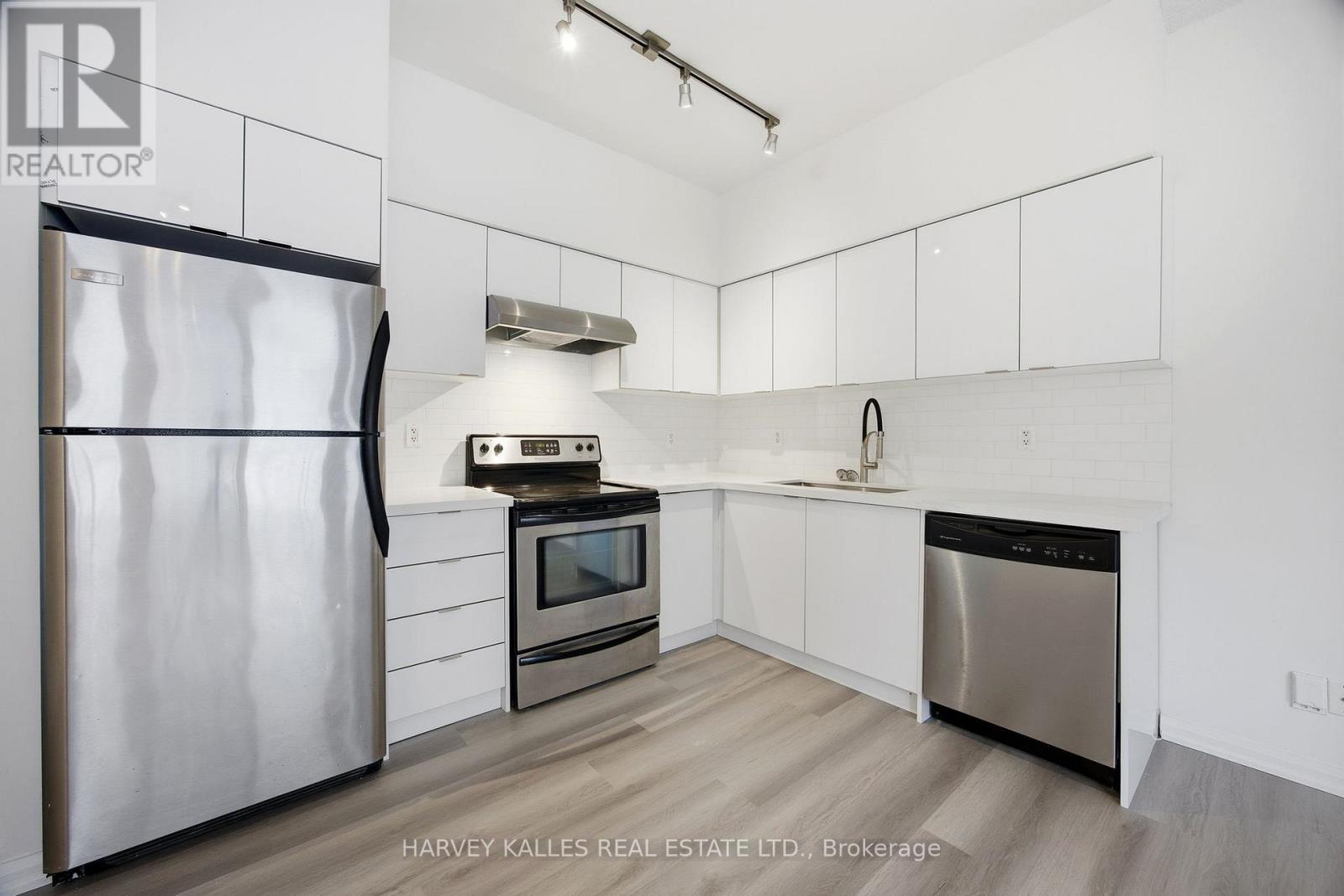 1111 - 35 Hayden Street, Toronto, Ontario  M4Y 3C3 - Photo 14 - C12728824