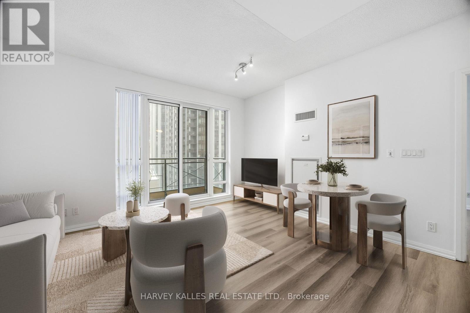 1111 - 35 Hayden Street, Toronto, Ontario  M4Y 3C3 - Photo 8 - C12728824