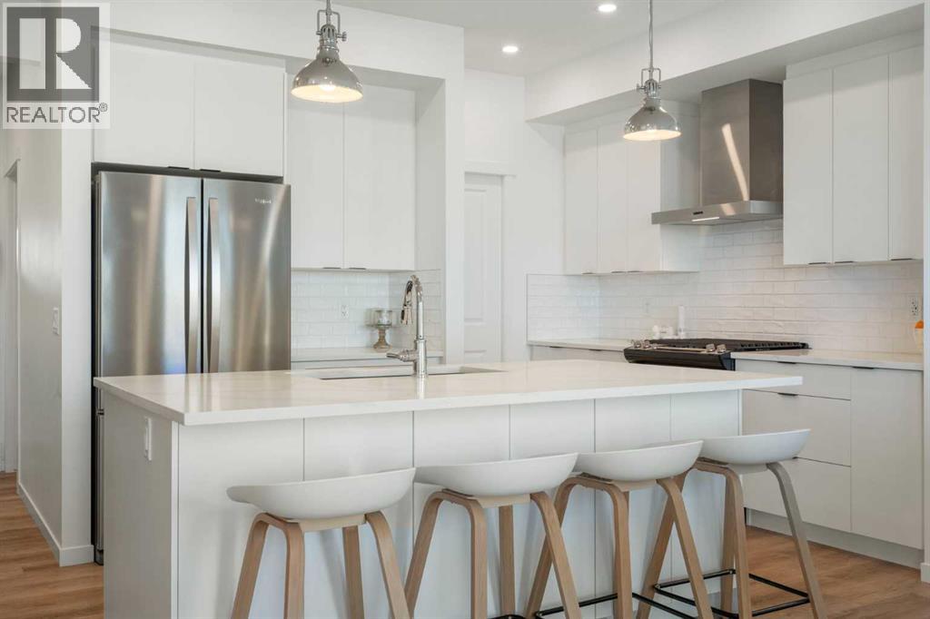 36 Magnolia Bay Se, Calgary, Alberta  T3M 3M9 - Photo 1 - A2281702