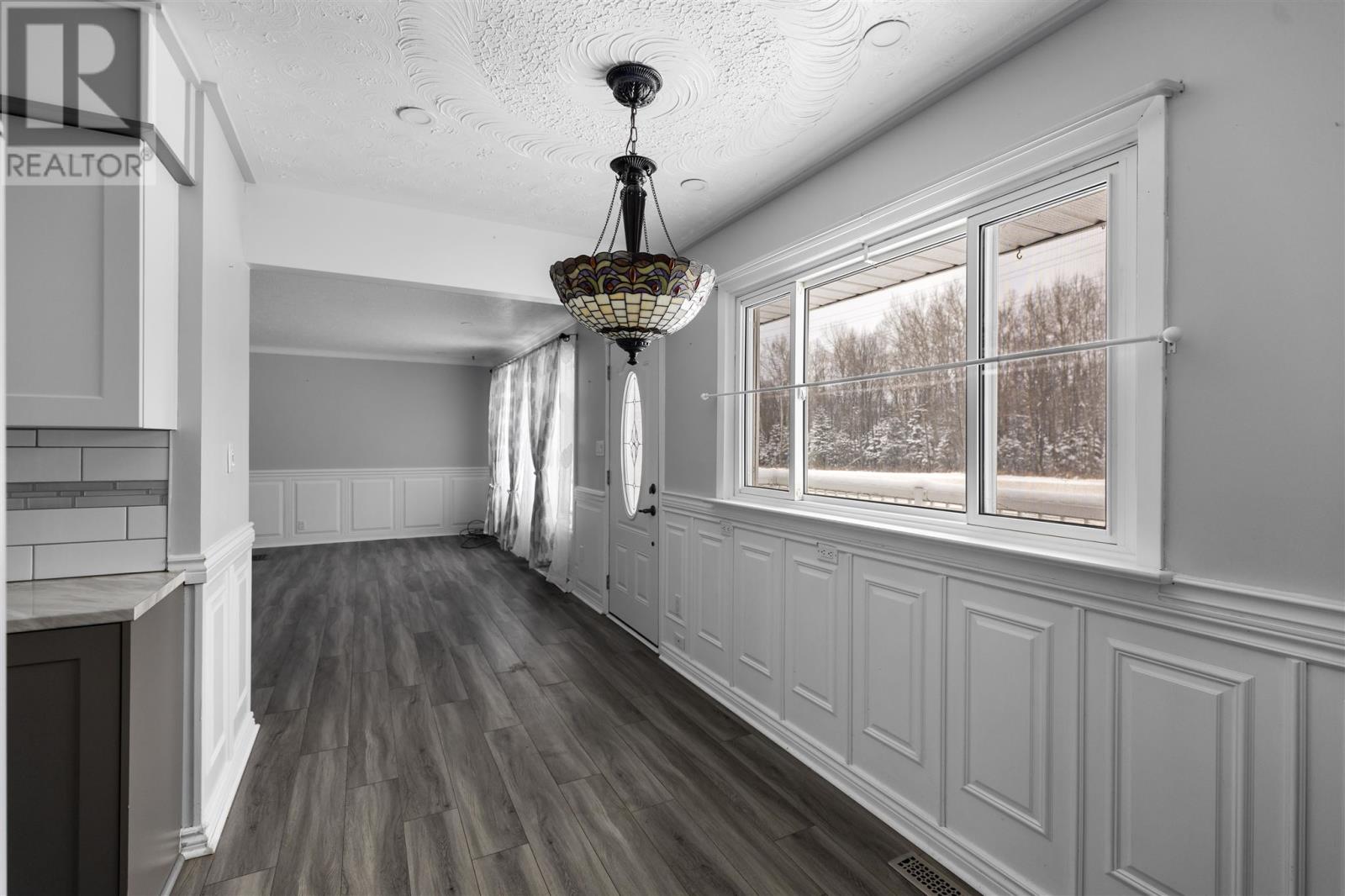 263 Second Lin E, Sault Ste. Marie, Ontario  P6C 2M5 - Photo 10 - SM253433