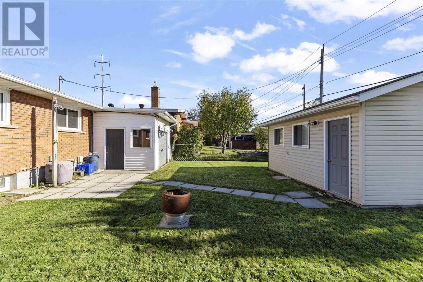 263 Second Lin E, Sault Ste. Marie, Ontario  P6C 2M5 - Photo 40 - SM253433