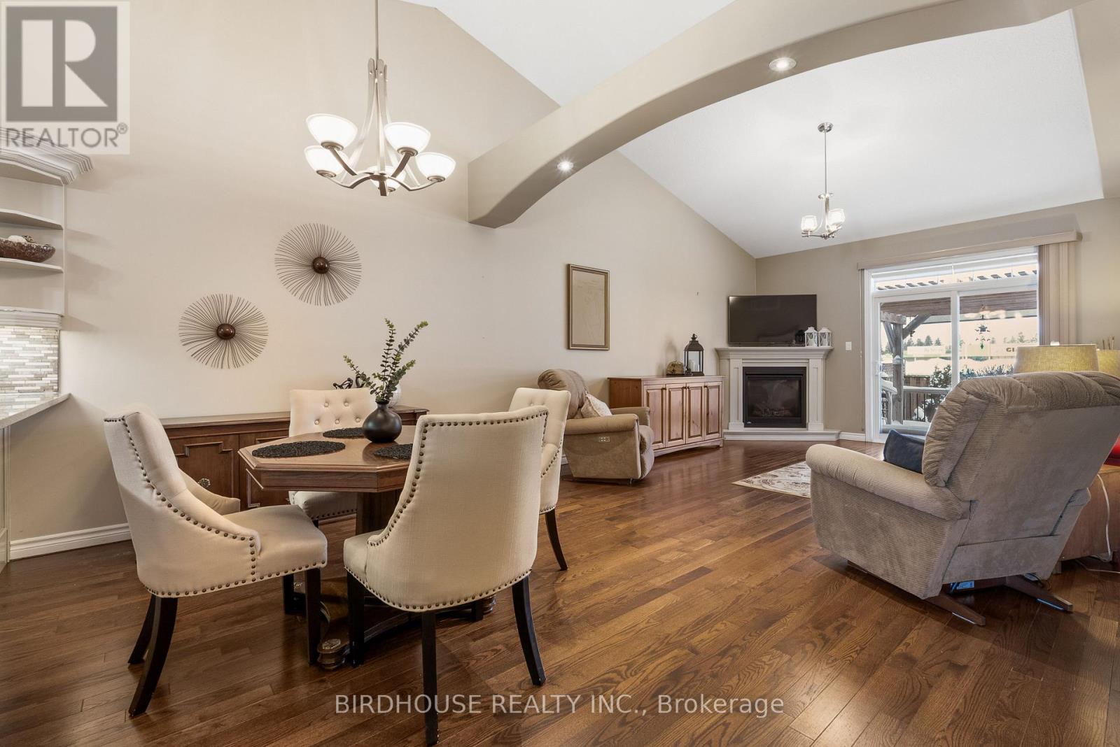 78 Chadwin Drive, Kawartha Lakes, Ontario  K9V 0E9 - Photo 11 - X12729632