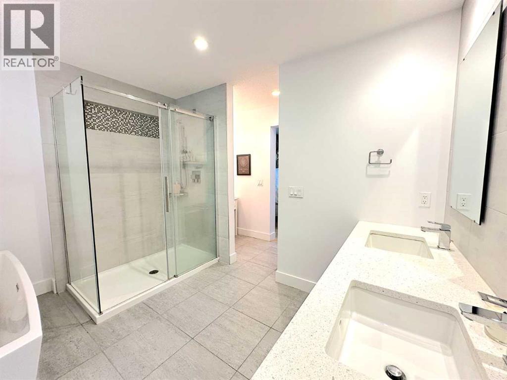 139 Wildwood Drive Sw, Calgary, Alberta  T3C 3C7 - Photo 20 - A2261636