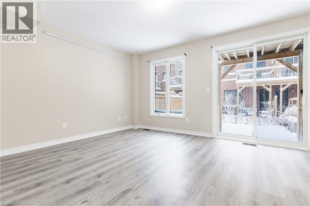 68 Esplanade Lane, Grimsby, Ontario  L3M 0H2 - Photo 8 - 40799152