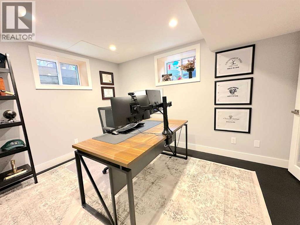 139 Wildwood Drive Sw, Calgary, Alberta  T3C 3C7 - Photo 28 - A2261636