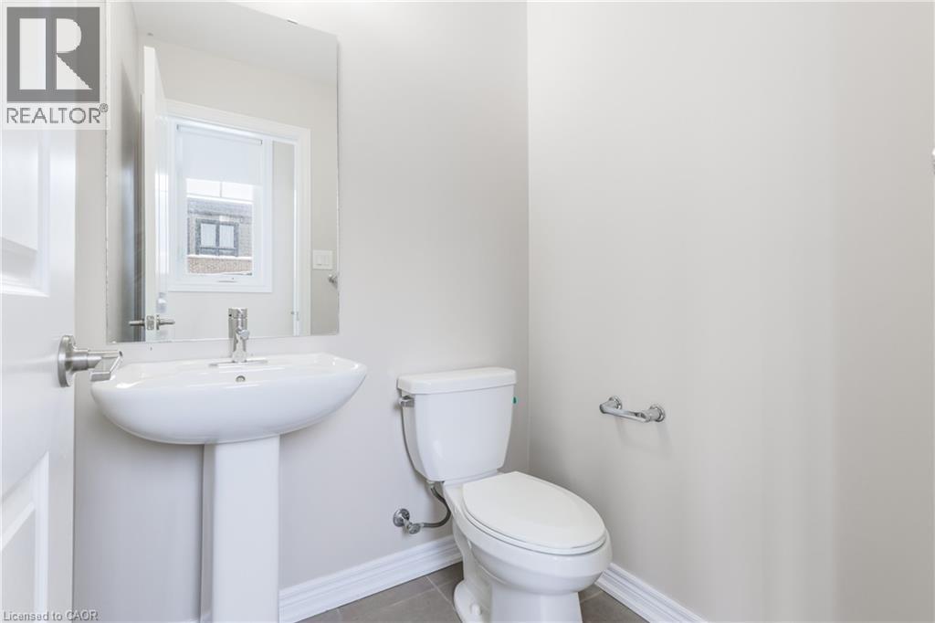 68 Esplanade Lane, Grimsby, Ontario  L3M 0H2 - Photo 17 - 40799152