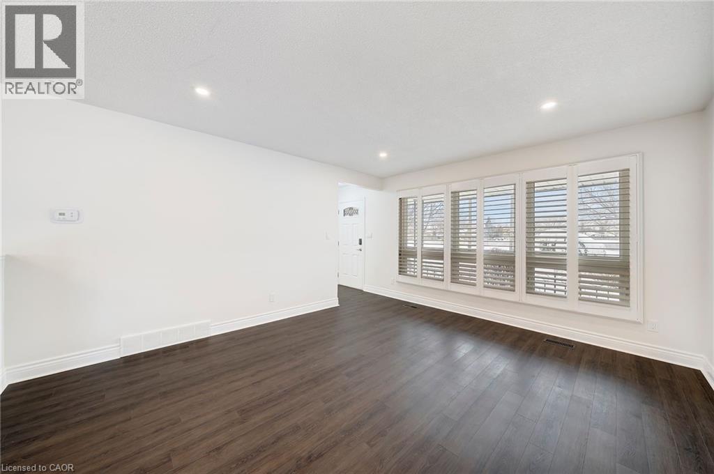 40 Linlake Drive, St. Catharines, Ontario  L2N 2M3 - Photo 9 - 40799331