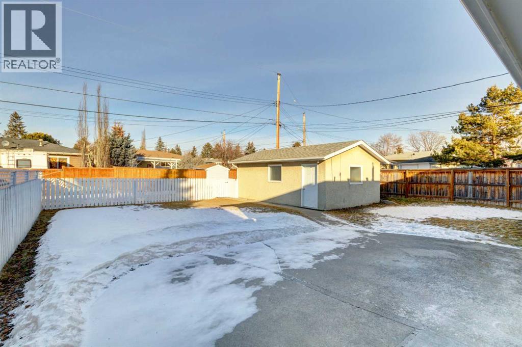 1724 Valleyview Road Ne, Calgary, Alberta  T2E 6E9 - Photo 30 - A2274414