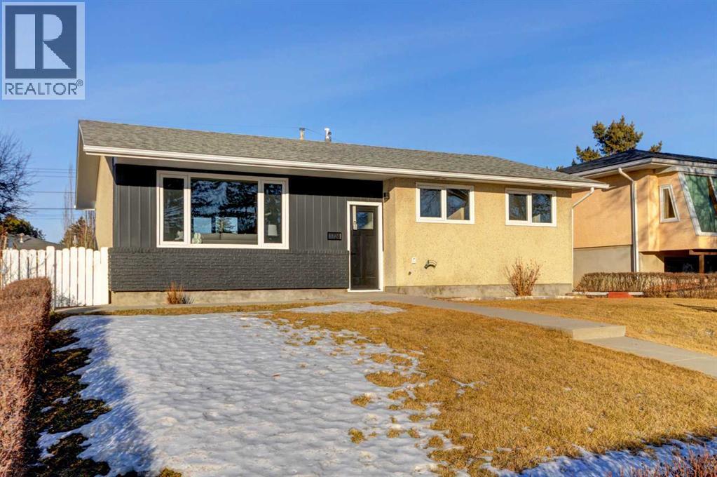 1724 Valleyview Road Ne, Calgary, Alberta  T2E 6E9 - Photo 2 - A2274414