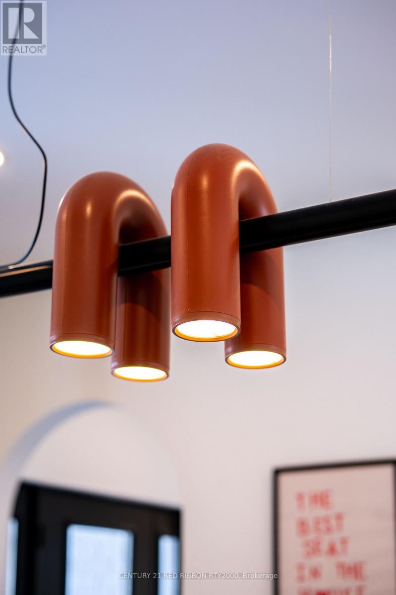 18 Mcnab Street, Strathroy-Caradoc, Ontario  N7G 2E9 - Photo 21 - X12729582