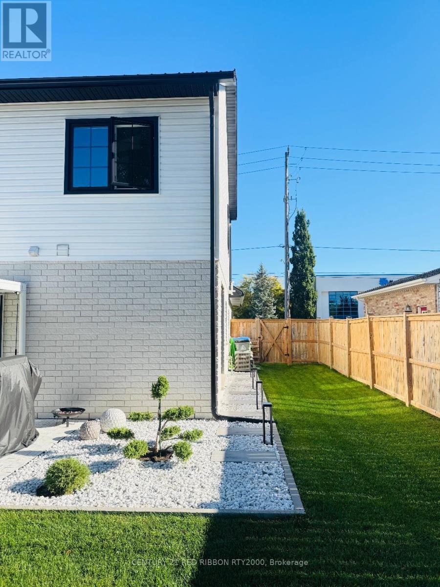 18 Mcnab Street, Strathroy-Caradoc, Ontario  N7G 2E9 - Photo 45 - X12729582