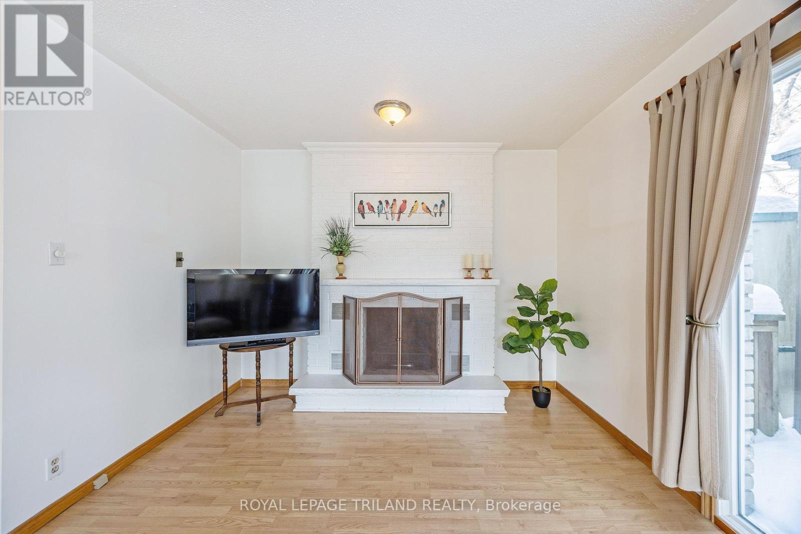 562 Chester Street, London South, Ontario  N6C 2J9 - Photo 13 - X12729590