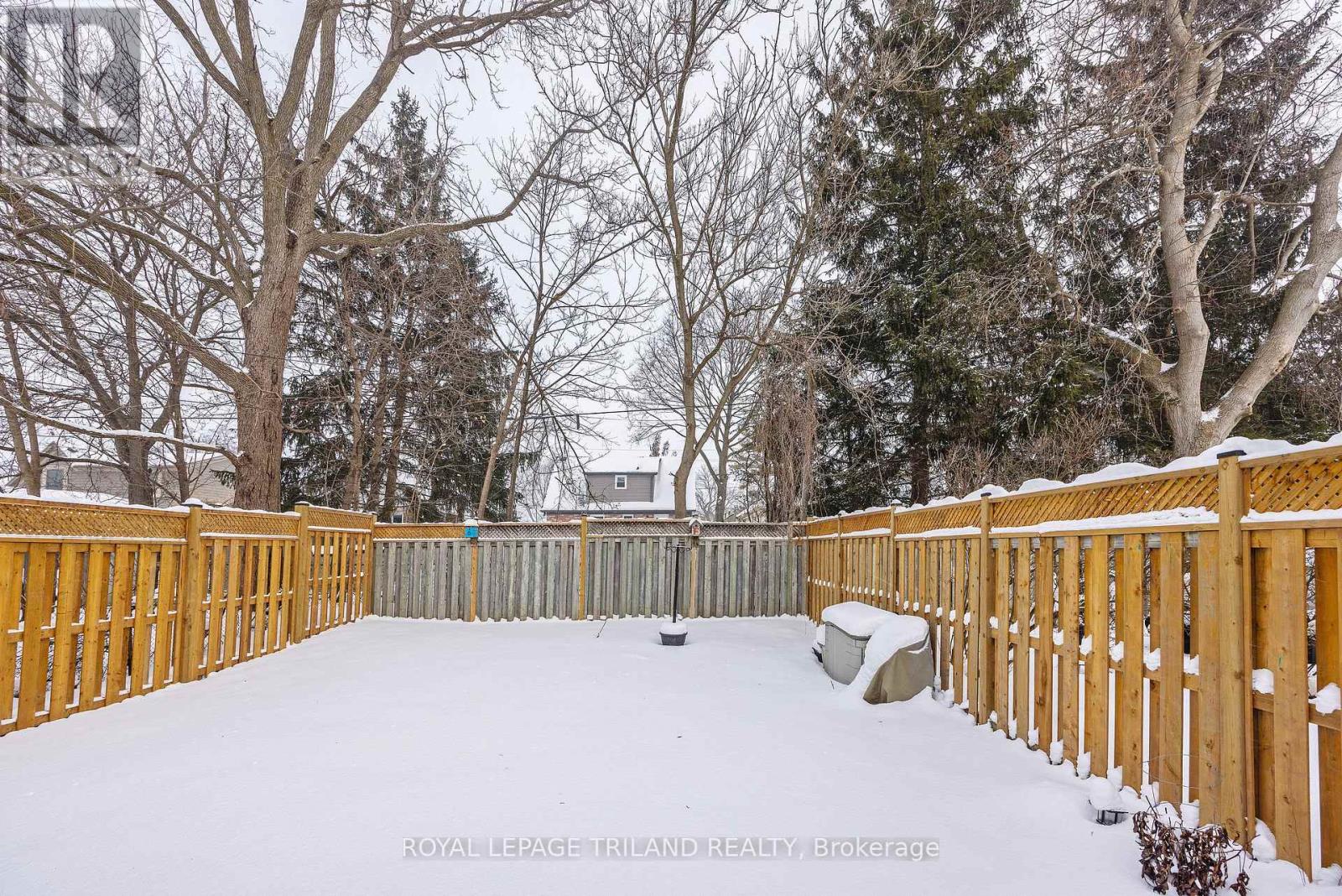 562 Chester Street, London South, Ontario  N6C 2J9 - Photo 26 - X12729590