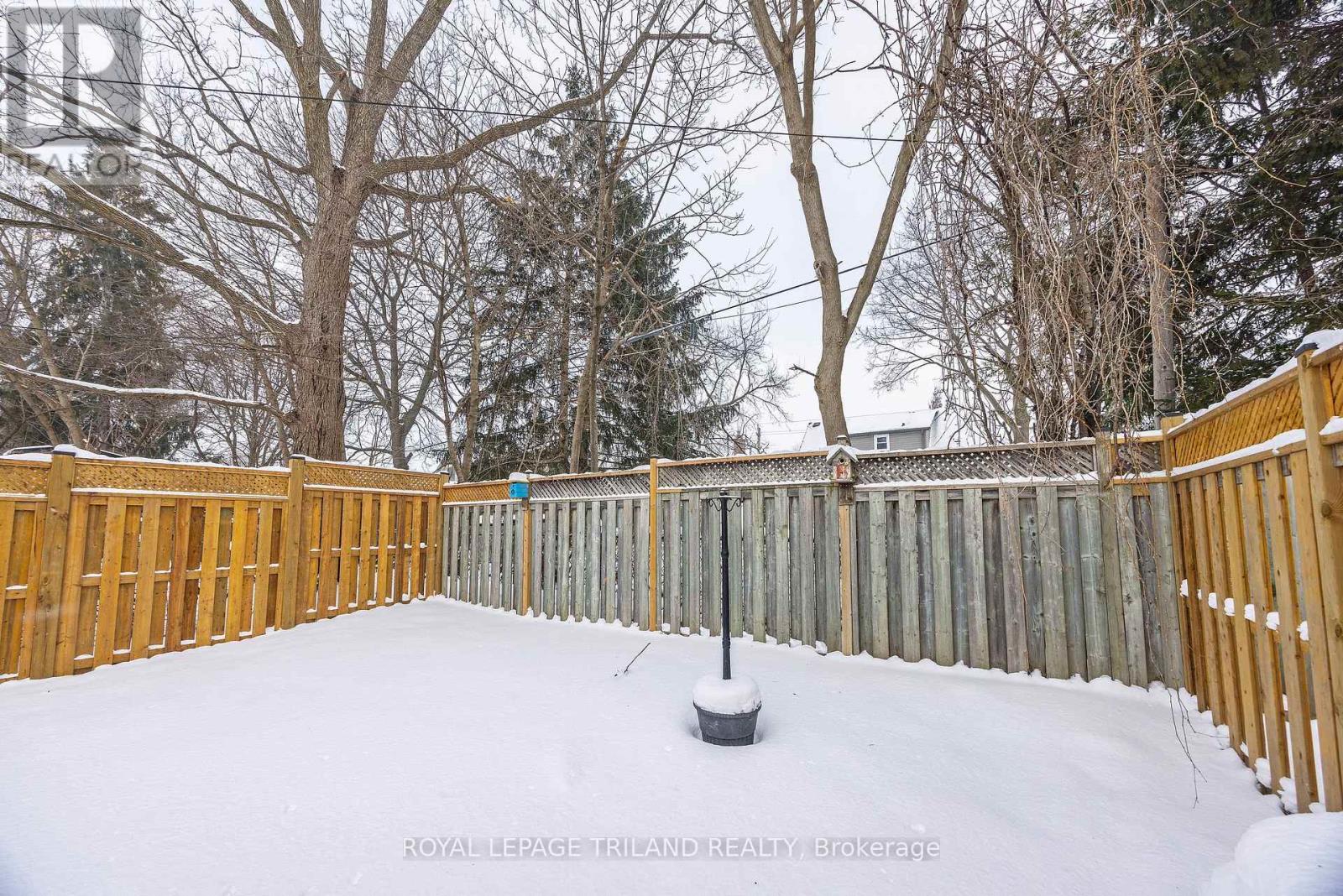 562 Chester Street, London South, Ontario  N6C 2J9 - Photo 28 - X12729590