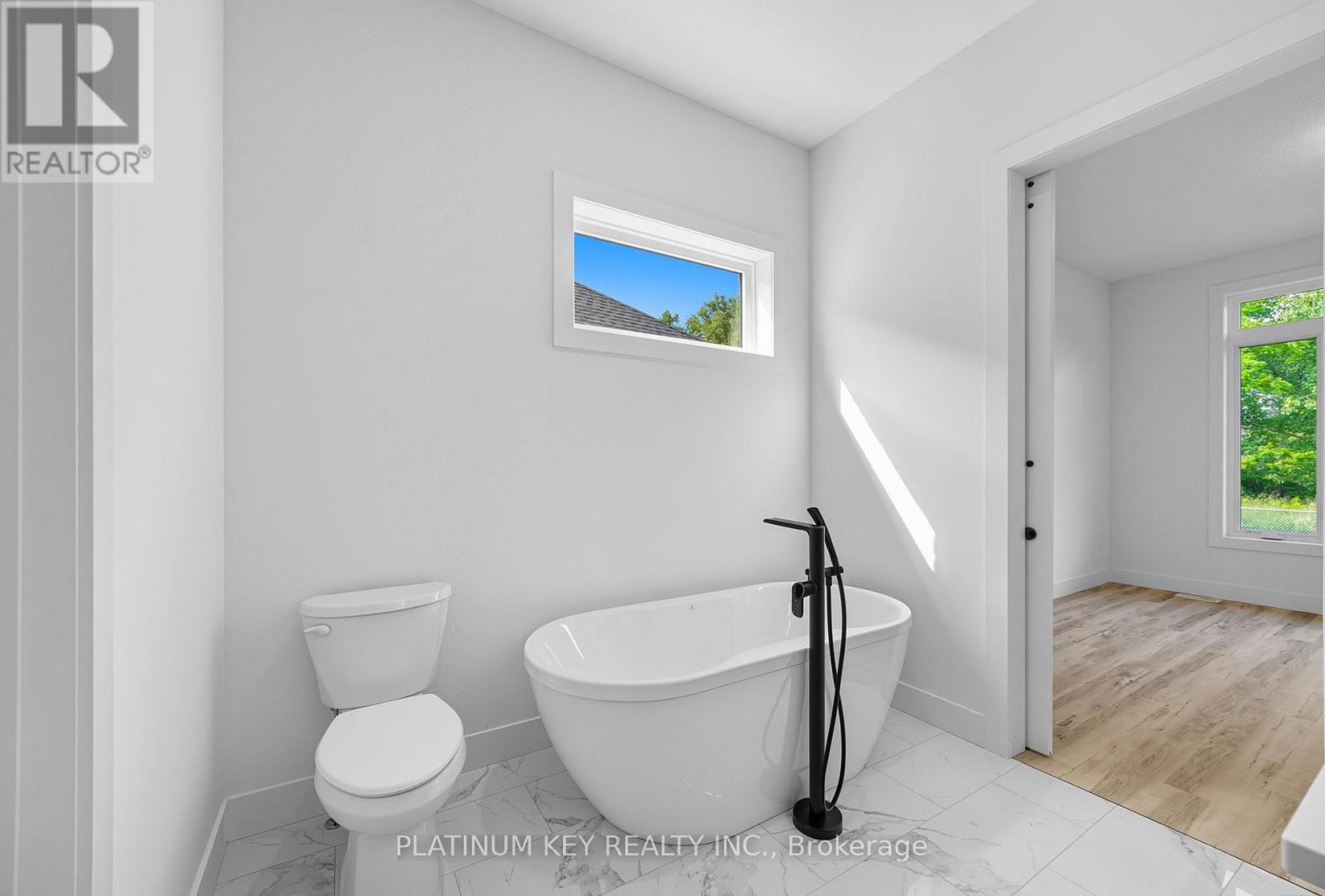 32 Briscoe Crescent, Strathroy-Caradoc, Ontario  N7G 4E2 - Photo 18 - X12729640