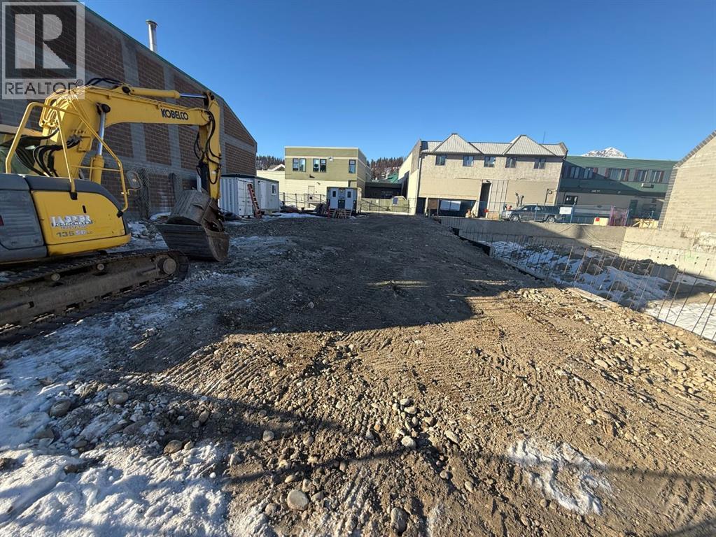 630 Connaught Drive, Jasper, Alberta  T0E 1E0 - Photo 4 - A2280838