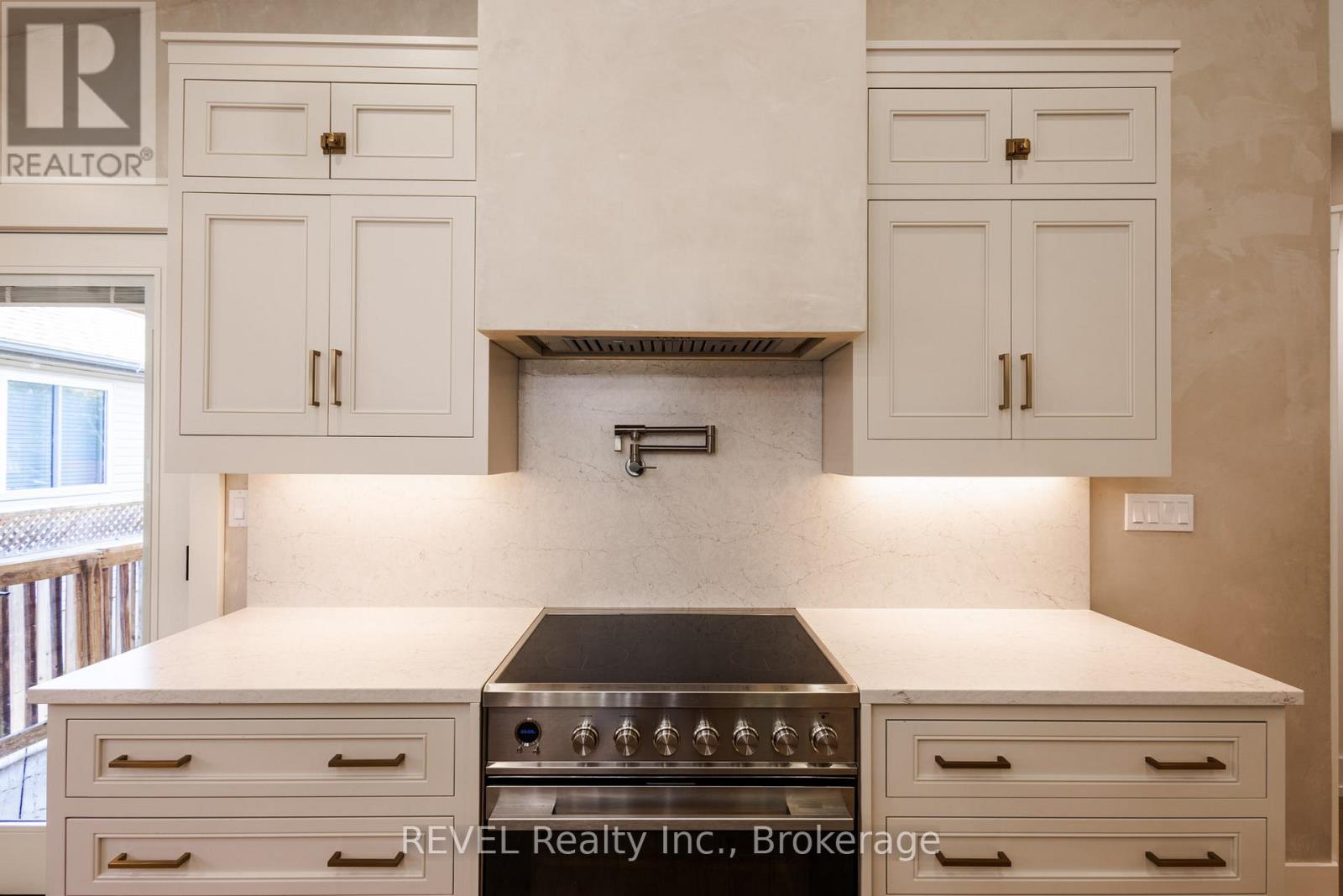 28 Bianca Drive, Niagara-On-The-Lake, Ontario  L0S 1T0 - Photo 10 - X12729594