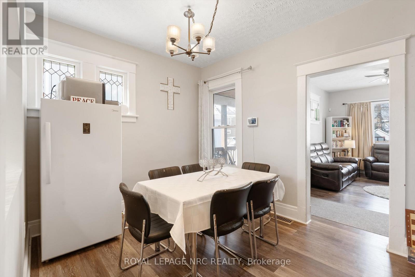 4688 Mcdougall Crescent, Niagara Falls, Ontario  L2E 1B7 - Photo 11 - X12729616