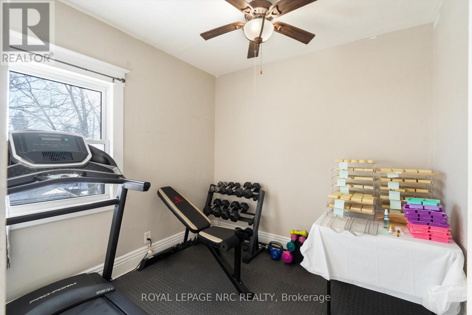 4688 Mcdougall Crescent, Niagara Falls, Ontario  L2E 1B7 - Photo 20 - X12729616