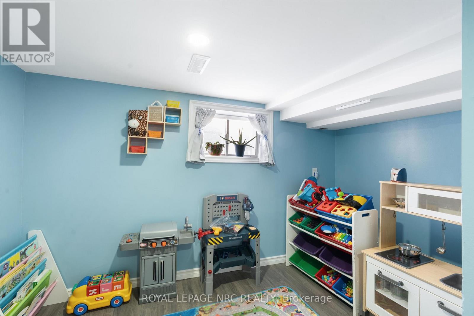 4688 Mcdougall Crescent, Niagara Falls, Ontario  L2E 1B7 - Photo 26 - X12729616