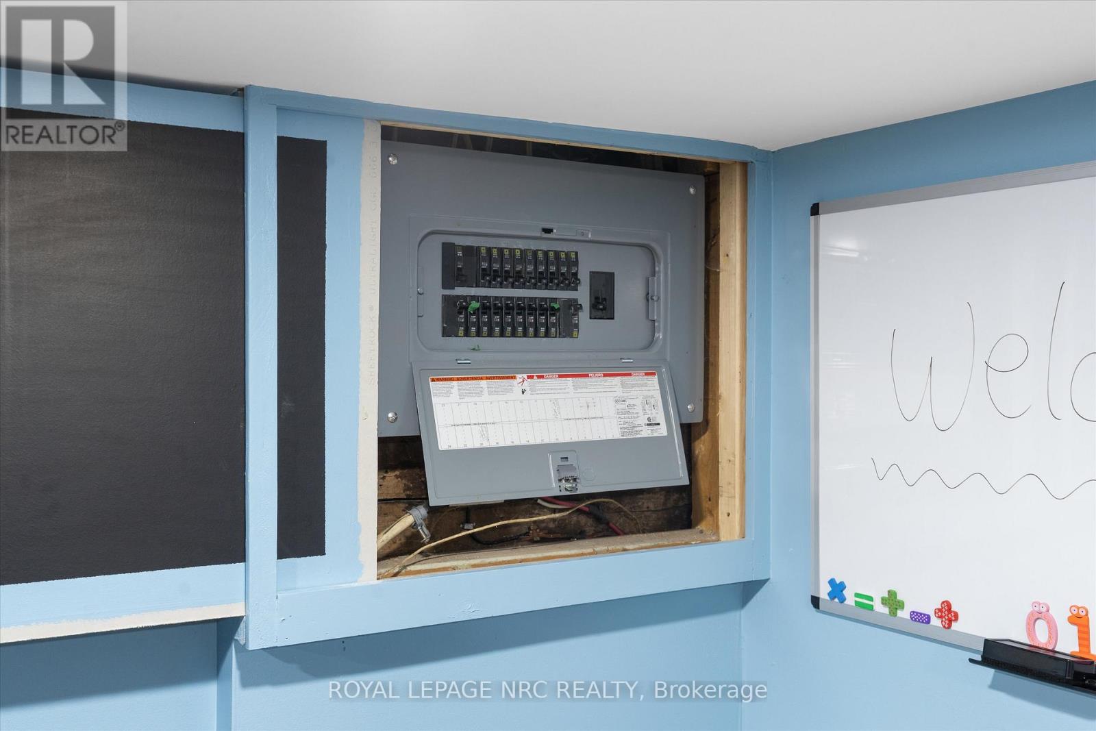 4688 Mcdougall Crescent, Niagara Falls, Ontario  L2E 1B7 - Photo 34 - X12729616