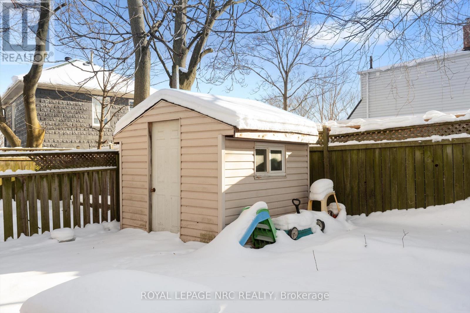 4688 Mcdougall Crescent, Niagara Falls, Ontario  L2E 1B7 - Photo 37 - X12729616