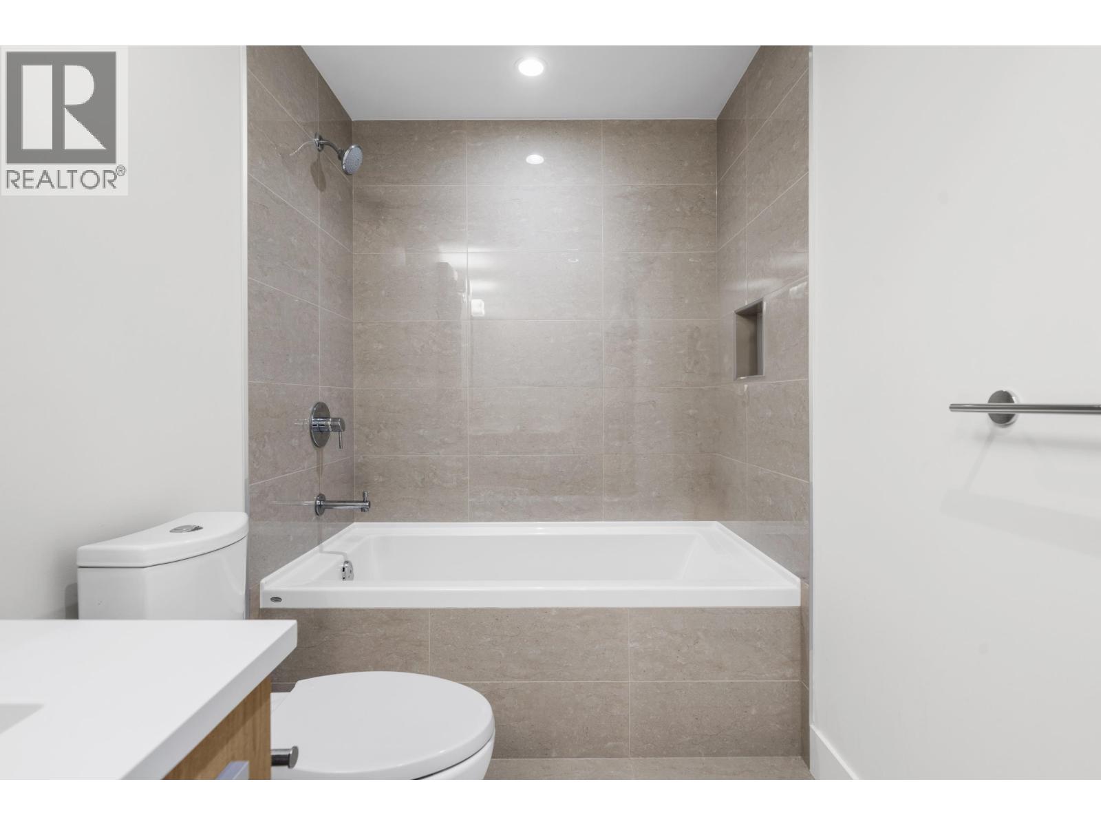 2779 Library Lane, North Vancouver, British Columbia  V7J 0C6 - Photo 25 - R3082935