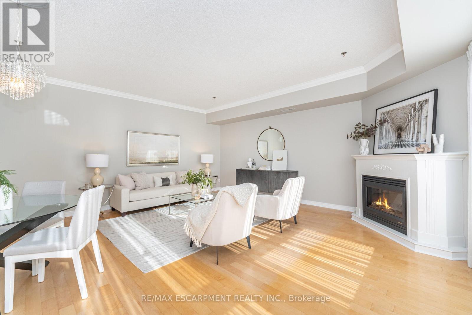 Gla1 - 60 Old Mill Road, Oakville, Ontario  L6J 7V9 - Photo 16 - W12637570