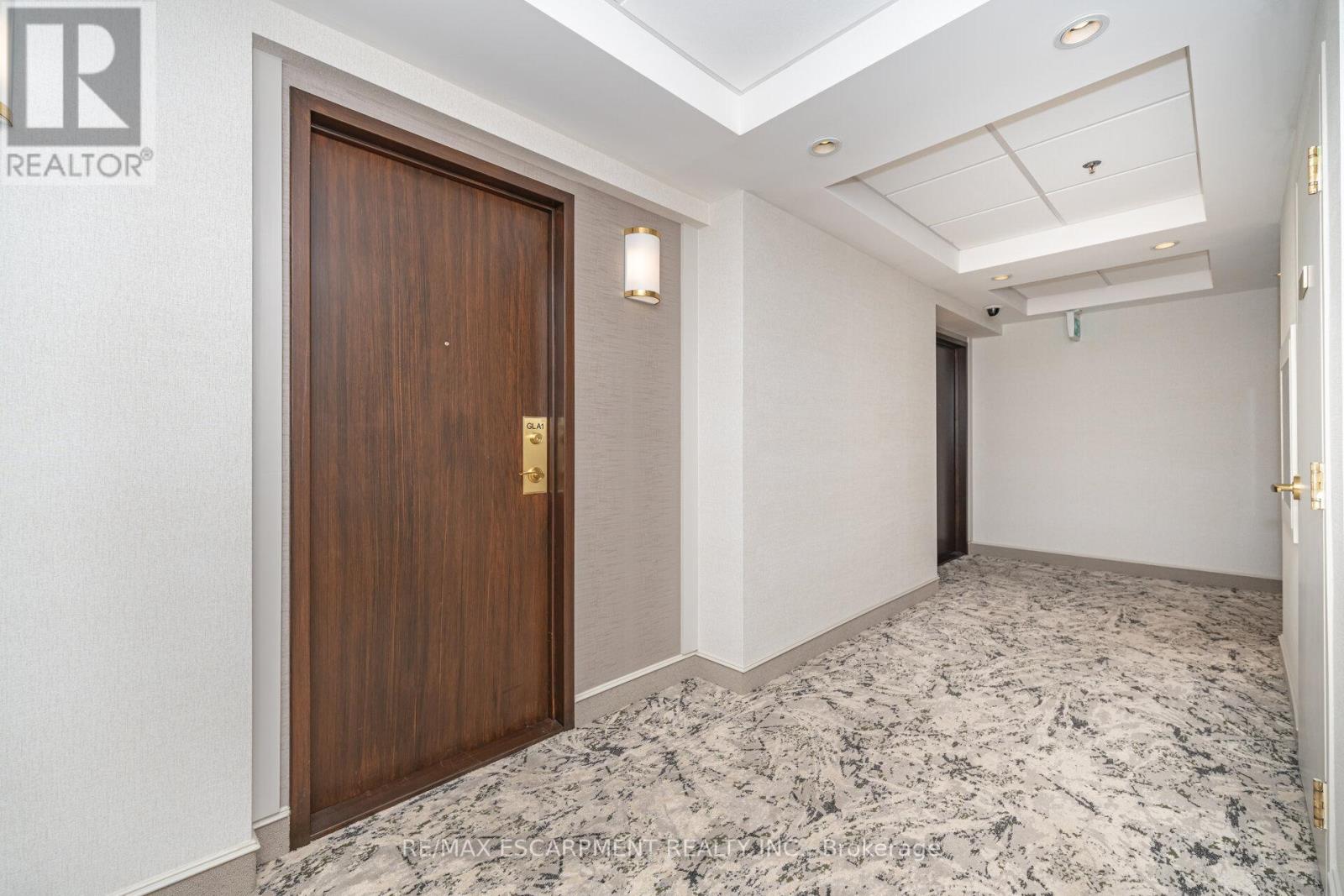 Gla1 - 60 Old Mill Road, Oakville, Ontario  L6J 7V9 - Photo 6 - W12637570